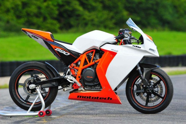 http://www.asphaltandrubber.com/wp-content/uploads/2011/12/Mototech-KTM-RC4-690R-supermono-14-635x422.jpg