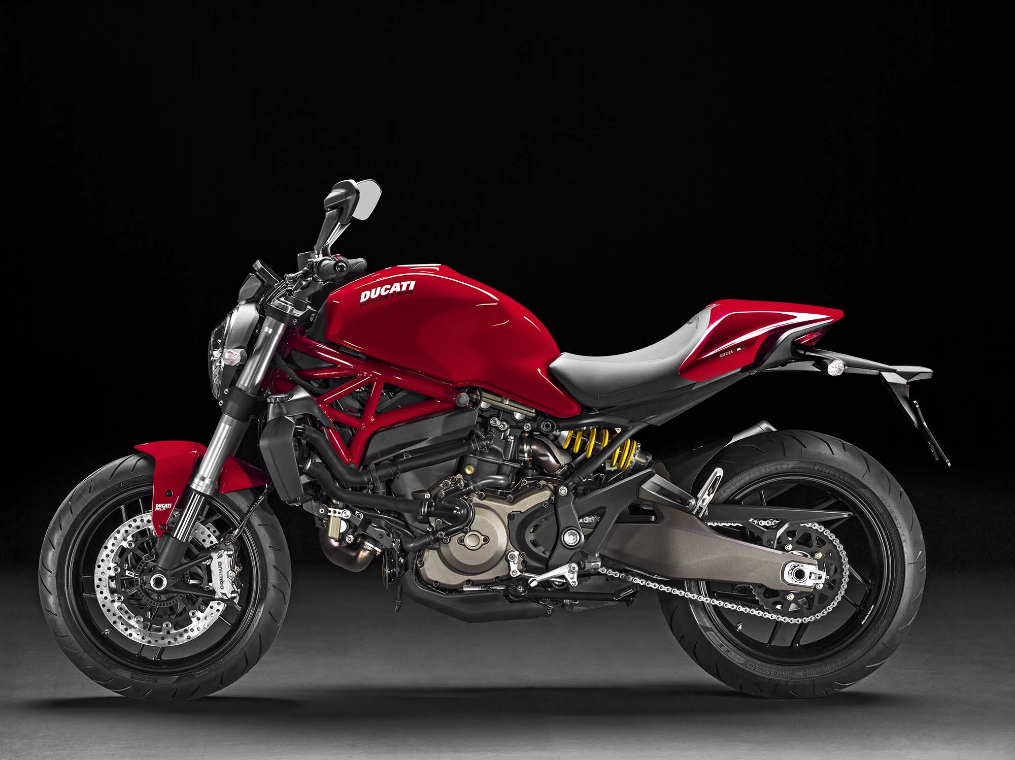 Motorcycle Magazine: Ducati Monster 821 – A Midsummer Dream From Bologna