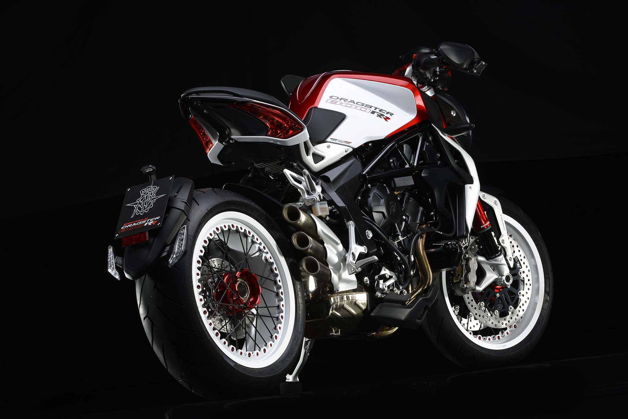 Officially Official: MV Agusta Brutale Dragster 800 RR - Asphalt & Rubber