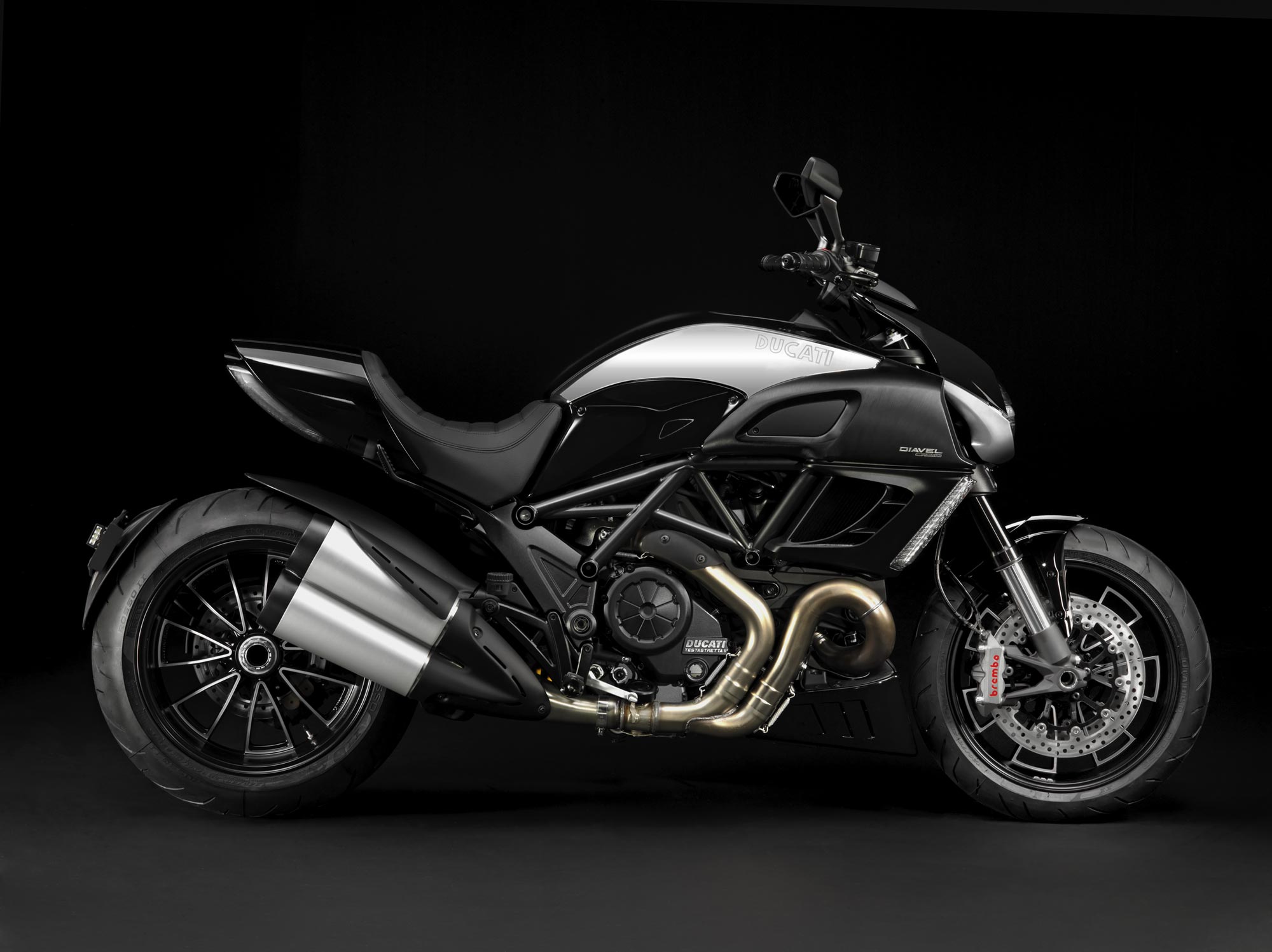 Ducati Diavel Cromo Adds Bling to the Devil - Asphalt & Rubber