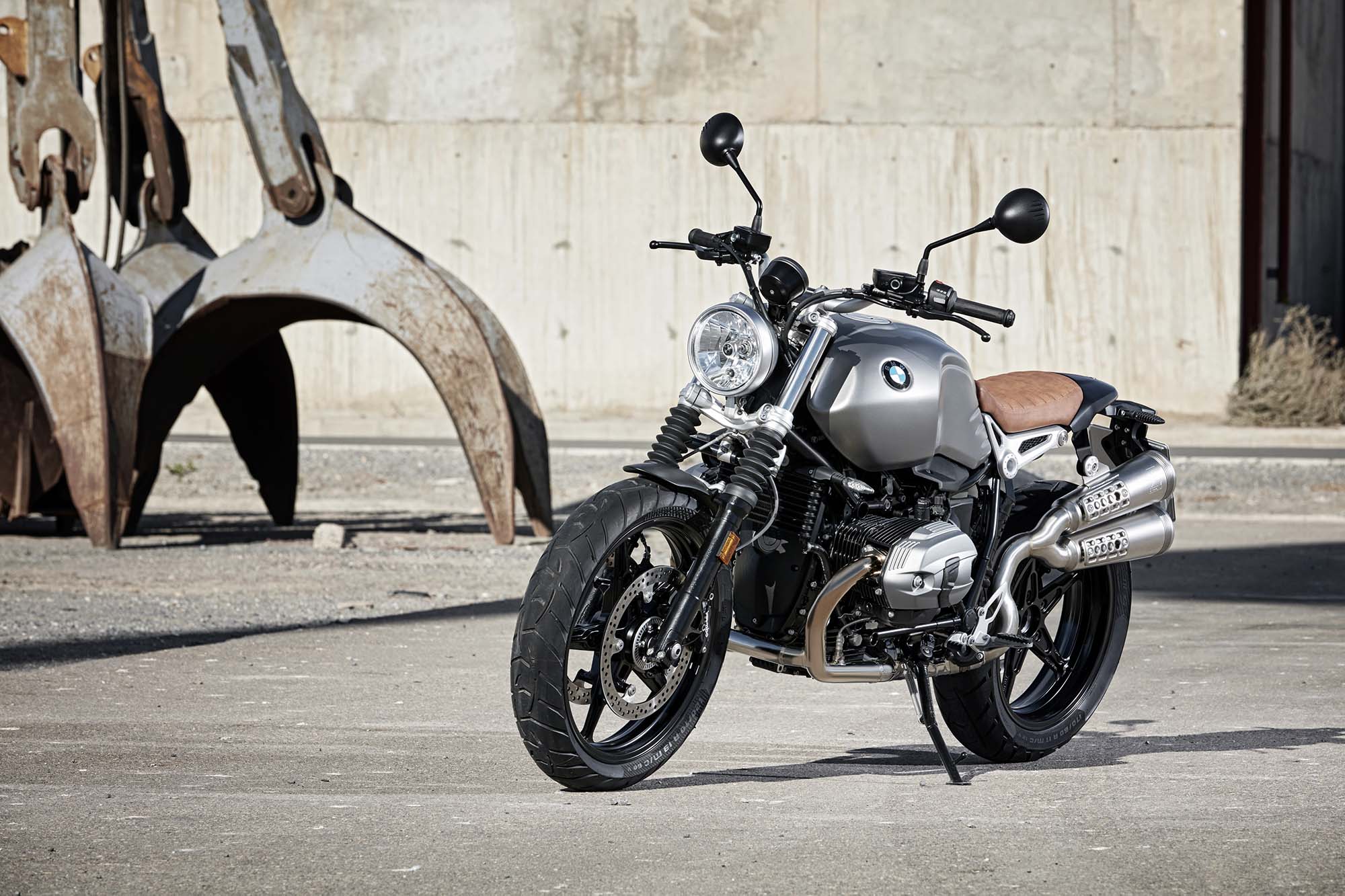 BMW R nineT Scrambler Mega Gallery (2000 x 1333 Pixel)