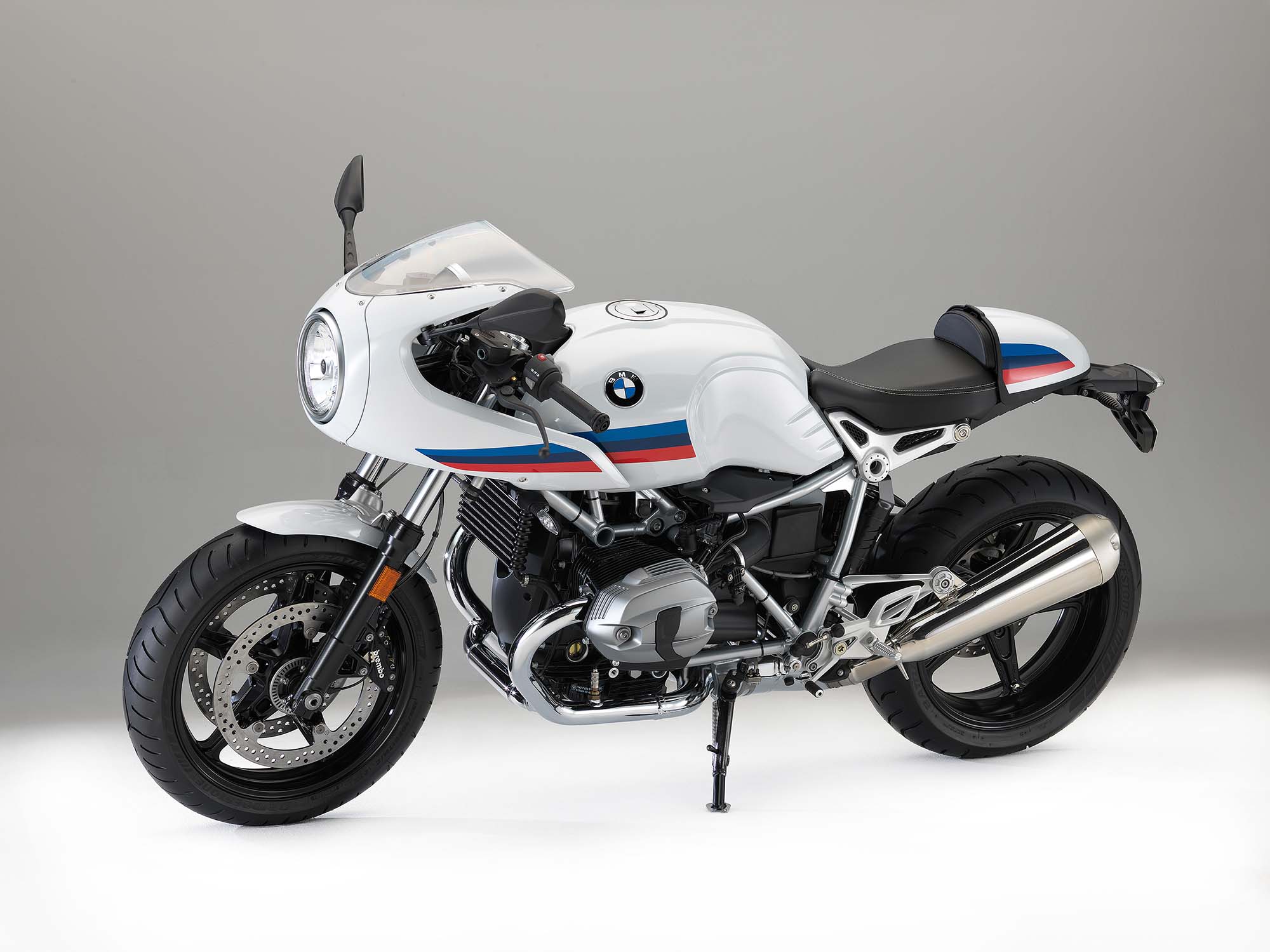 BMW R nineT Racer - Yet Another Café Racer (2000 x 1499 Pixel)