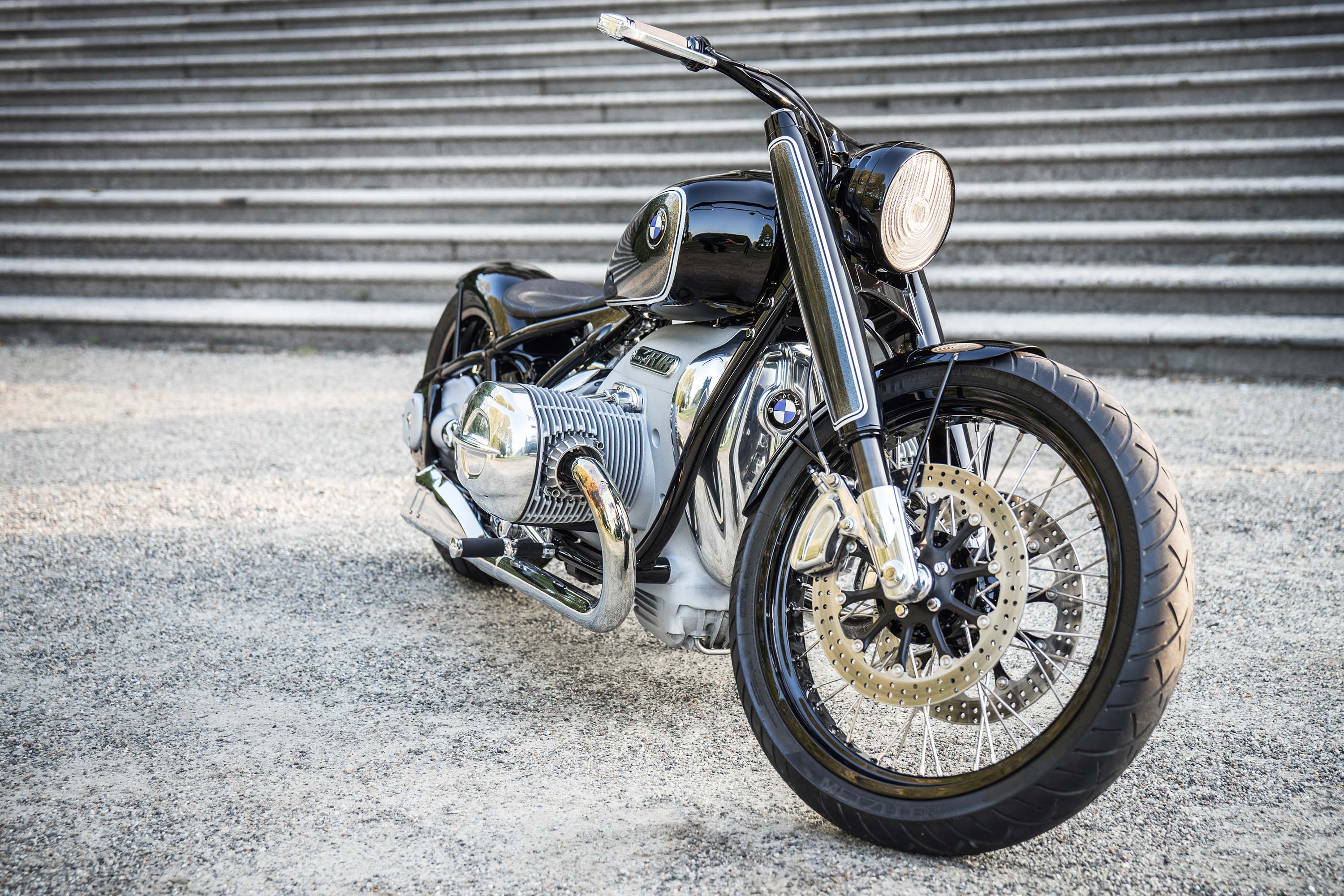 Yet Another BMW R18 Concept Bike Debuts With That Mammoth 1,800cc Boxer ...