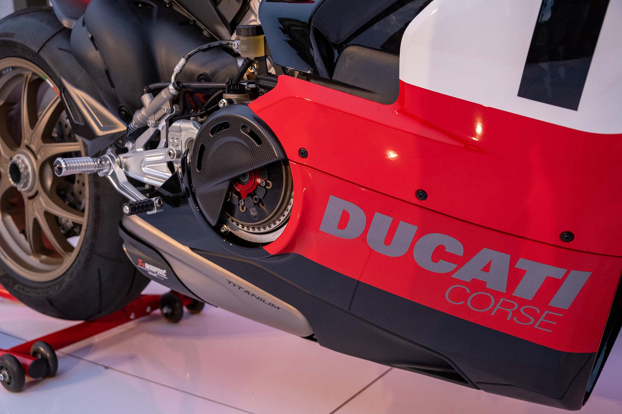 Up-Close With The Ducati Panigale V4 25° Anniversario 916 - Asphalt ...