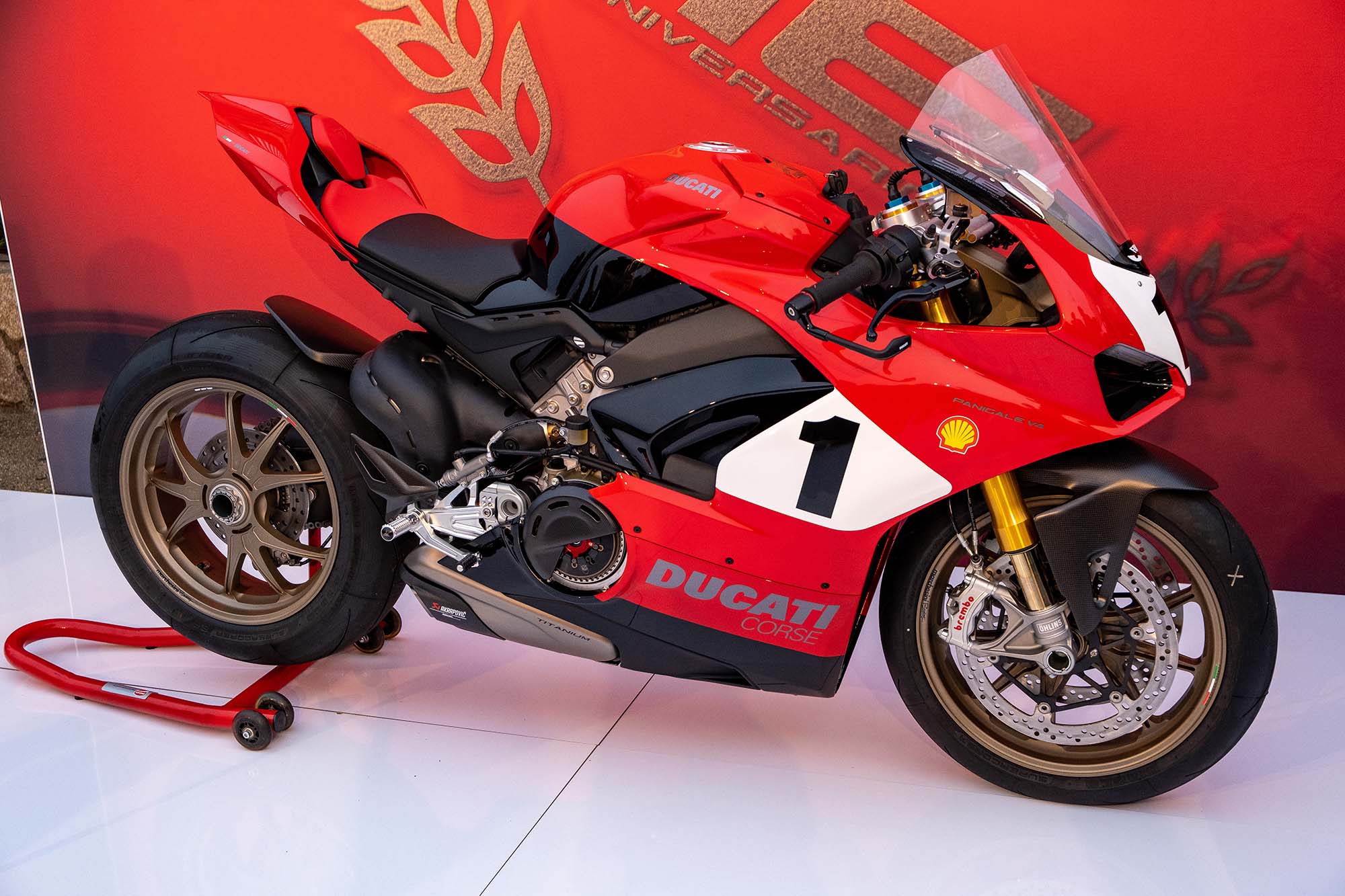 Up Close With The Ducati Panigale V Anniversario Asphalt Rubber