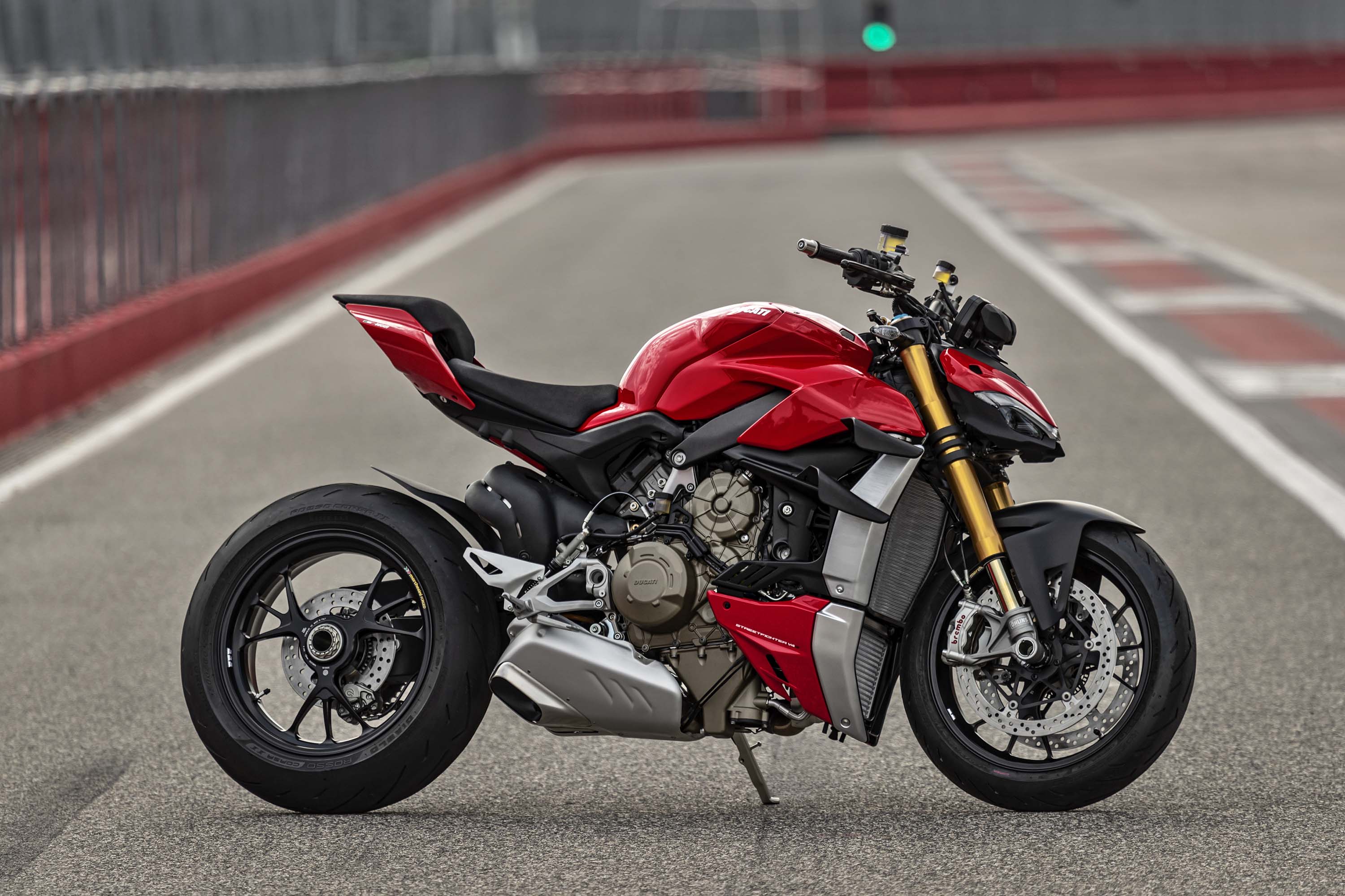 Ducati Streetfighter V4 Priced At 19 995 For The Usa Asphalt And Rubber