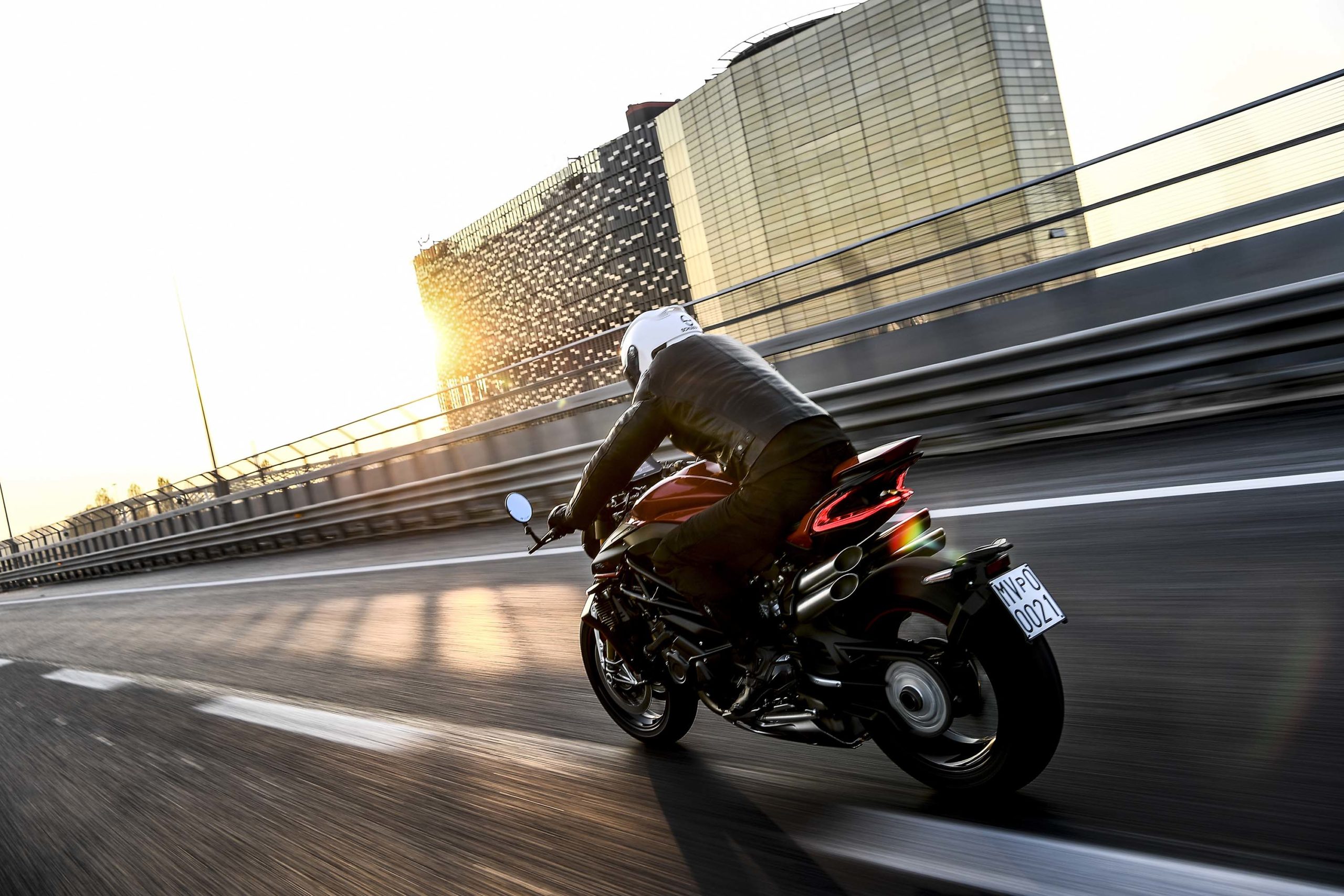 So Many Photos Of The MV Agusta Brutale 1000 RR - Asphalt & Rubber