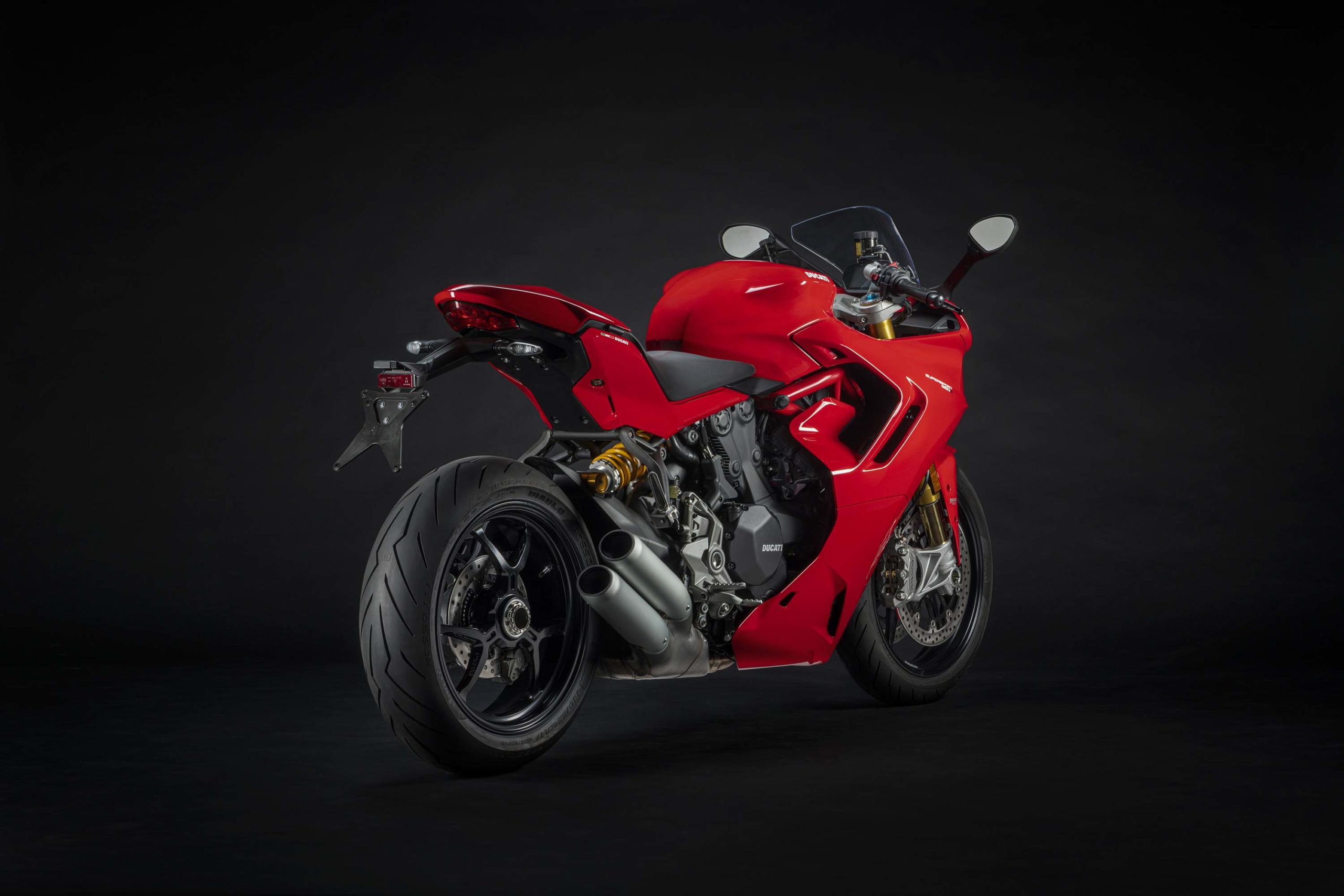 A Facelift And More For The 2021 Ducati SuperSport 950 - Asphalt & Rubber