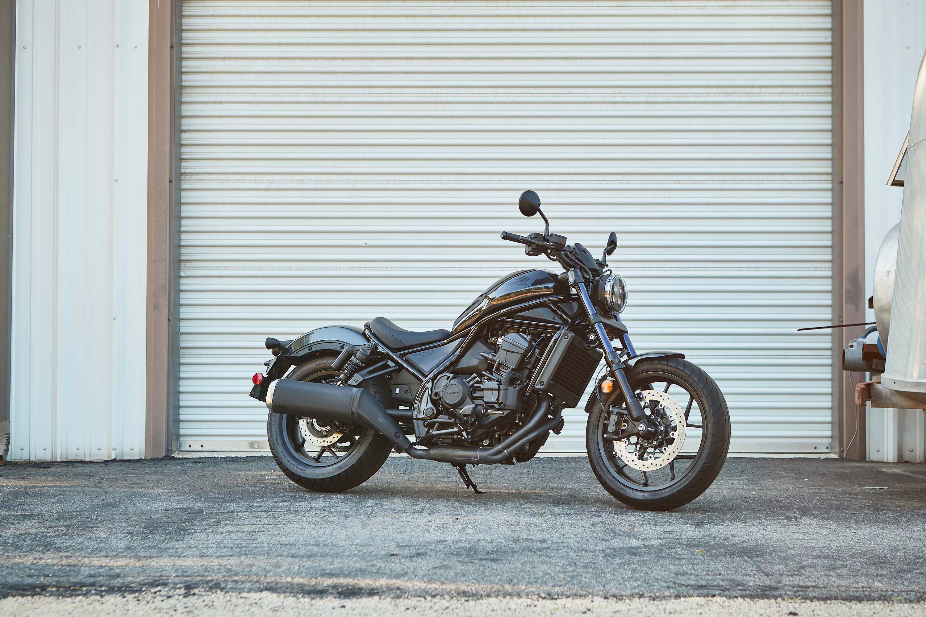 What Its Like Riding The Honda Rebel 1100 Dct A Review Asphalt And Rubber 