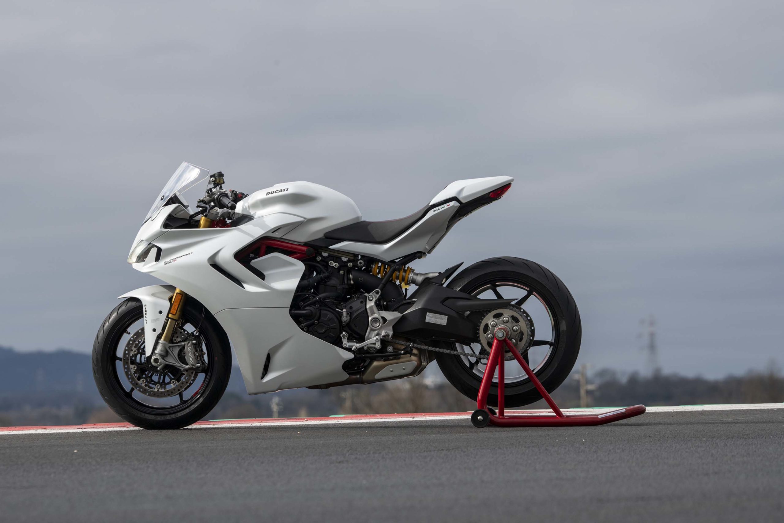 Quite a Few Photos of the Ducati SuperSport 950 - Asphalt & Rubber