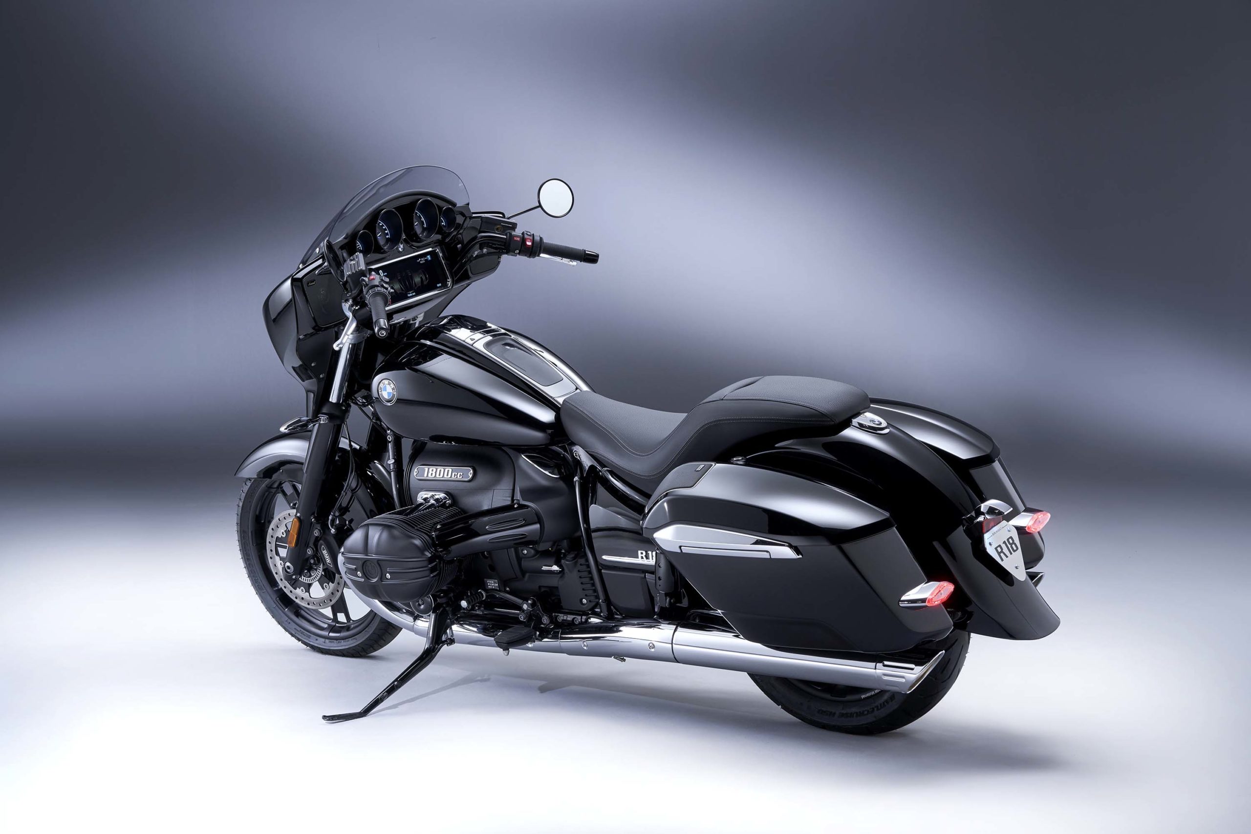 Bmw R18 B The B Stands For Bagger Asphalt And Rubber