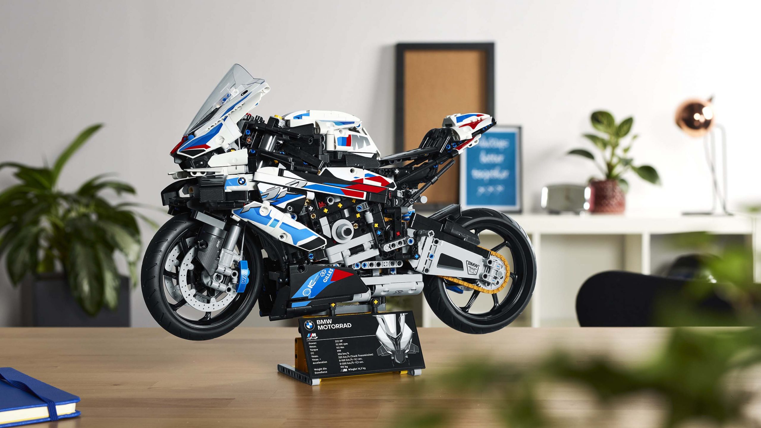 Lego technic bmw m1000rr